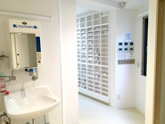 手術用の滅菌水供給手洗装置と手術室への連絡
